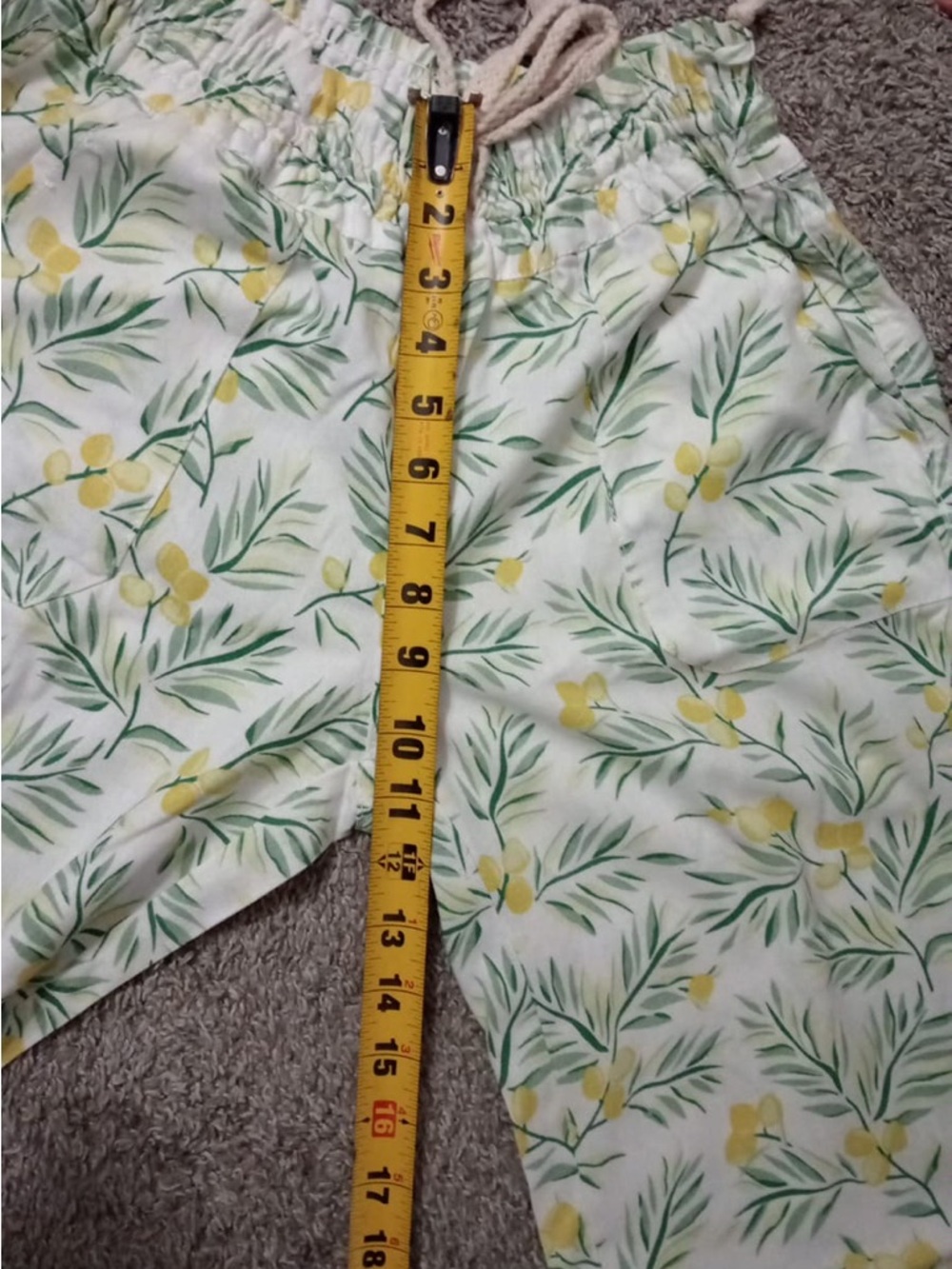 Floral Elastic-Waist Straight Leg Pants in Cream and Yellow - Picture 7 of 7
